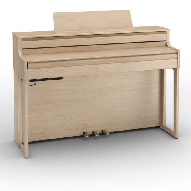 Roland HP704LA - Image 4